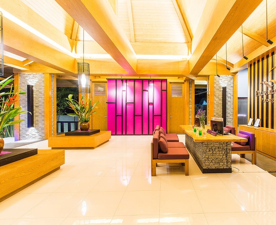 Imagen de los interiores del Hotel Phuvaree Resort. Foto 10