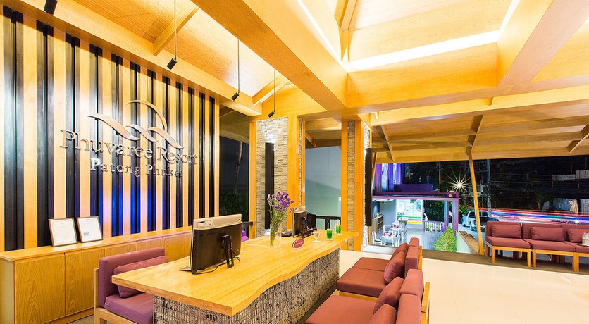 Imagen de los interiores del Hotel Phuvaree Resort. Foto 11