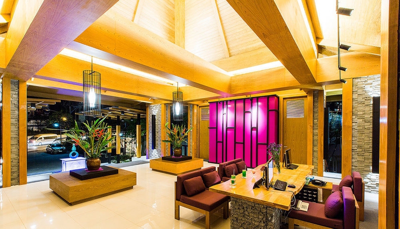 Imagen de los interiores del Hotel Phuvaree Resort. Foto 12