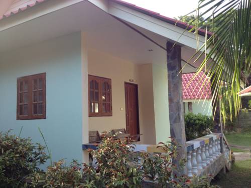 Imagen de la habitación del Hotel Phuwadee Resort and Spa. Foto 10