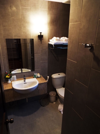Imagen de la habitación del Hotel Phuwanalee Resort. Foto 3