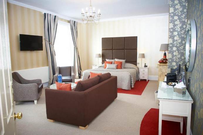 Imagen de la habitación del Hotel Phyllis Court Members Club. Foto 8