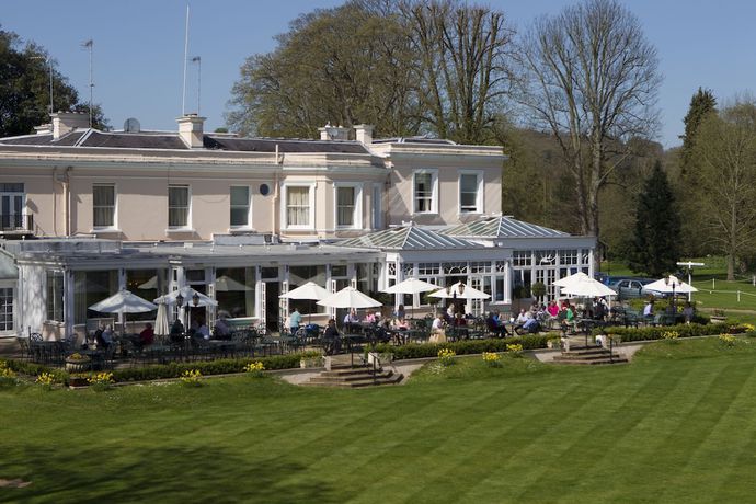 Imagen general del Hotel Phyllis Court Members Club. Foto 2