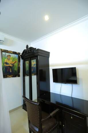 Imagen general del Hotel Pi Home Baciro. Foto 3