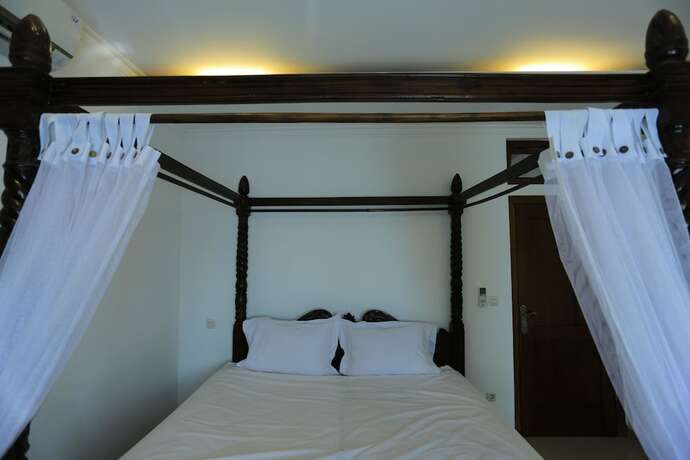 Imagen general del Hotel Pi Home Baciro. Foto 6