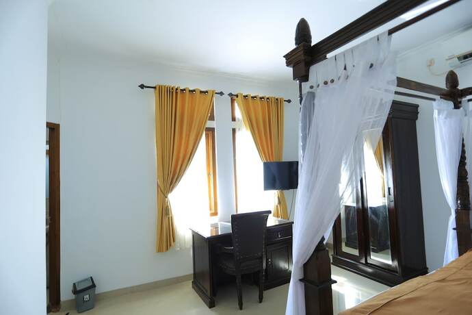Imagen general del Hotel Pi Home Baciro. Foto 14