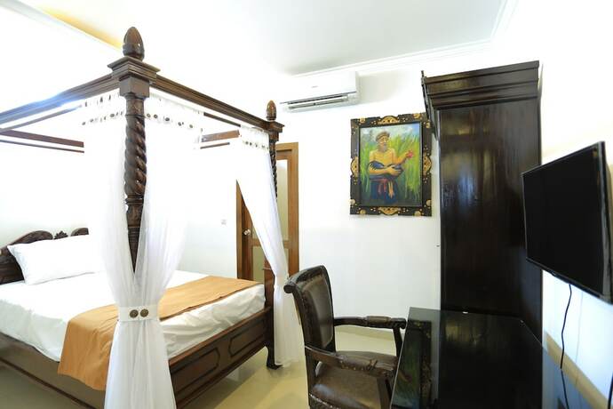 Imagen general del Hotel Pi Home Baciro. Foto 15