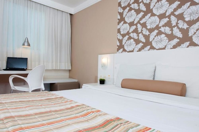 Imagen de la habitación del Hotel P&iacute;er Vit&oacute;ria. Foto 11