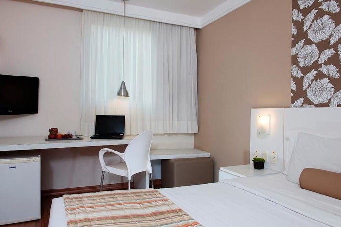 Imagen de la habitación del Hotel P&iacute;er Vit&oacute;ria. Foto 14