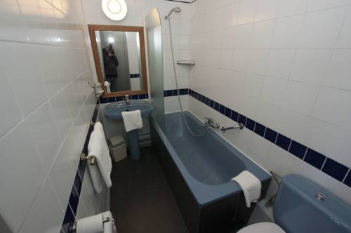 Imagen de la habitación del Hotel Piano 2. Foto 6