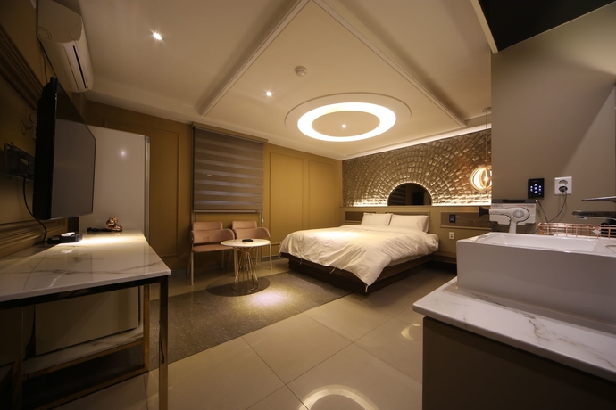 Imagen de la habitación del Hotel Piano, Daegu. Foto 8
