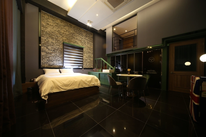 Imagen de la habitación del Hotel Piano, Daegu. Foto 13