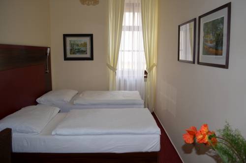 Imagen general del Hotel Piano. Foto 1
