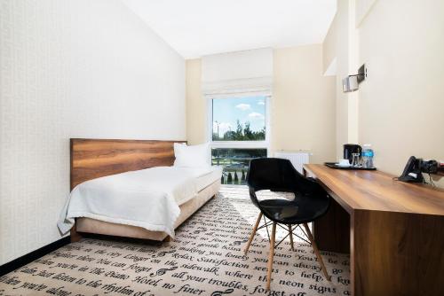 Imagen de la habitación del Hotel Piano, LUBLIN. Foto 7