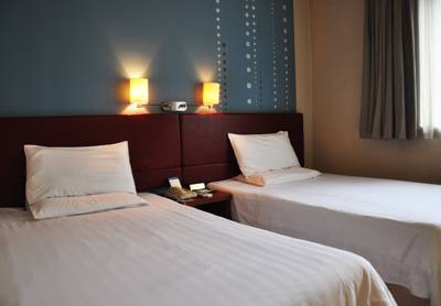 Imagen general del Hotel Piao Home Inn Beijing Guo Mao East. Foto 3