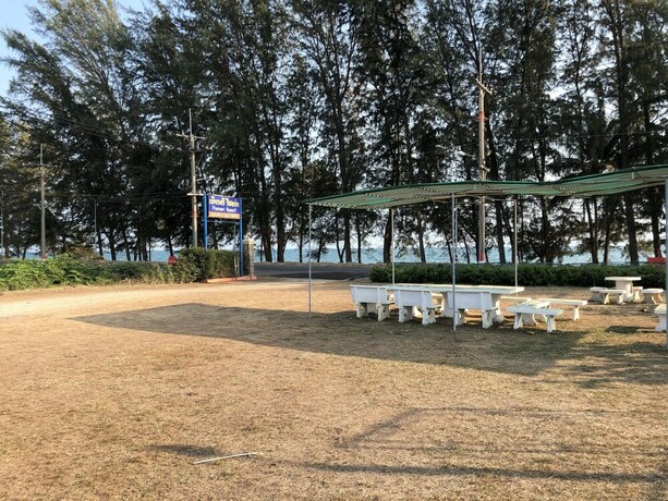 Imagen general del Hotel Piarnsri Resort. Foto 19