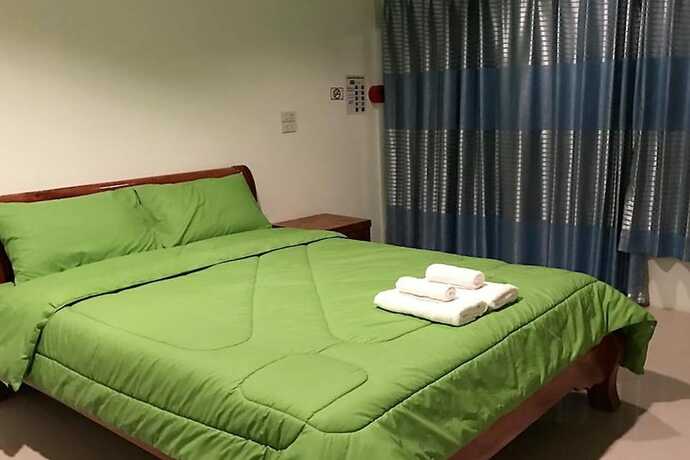 Imagen de la habitación del Hotel Piarnsri Resort. Foto 26