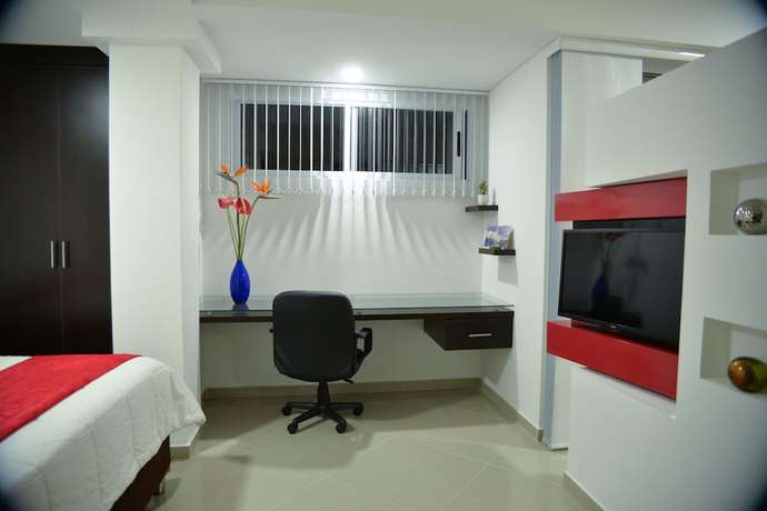 Imagen de la habitación del Hotel Piaro In Apartasuites. Foto 4