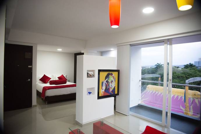 Imagen de la habitación del Hotel Piaro In Apartasuites. Foto 5