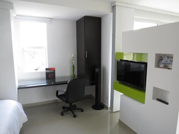 Imagen de la habitación del Hotel Piaro In Apartasuites. Foto 8