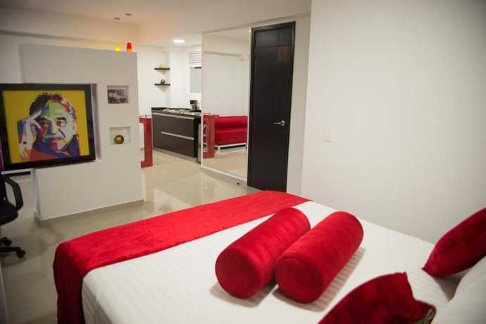 Imagen de la habitación del Hotel Piaro In Apartasuites. Foto 12