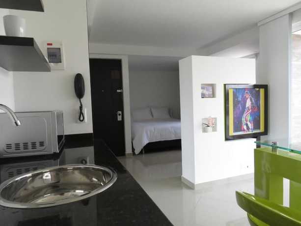 Imagen de la habitación del Hotel Piaro In Apartasuites. Foto 15