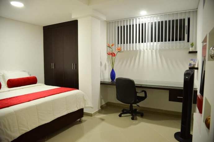 Imagen de la habitación del Hotel Piaro In Apartasuites. Foto 16
