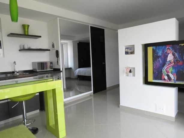Imagen de la habitación del Hotel Piaro In Apartasuites. Foto 18