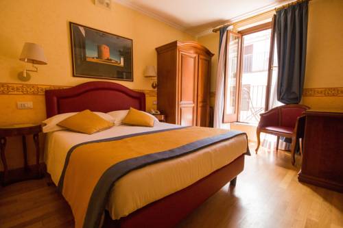 Imagen de la habitación del Hotel Piazza Di Spagna. Foto 5