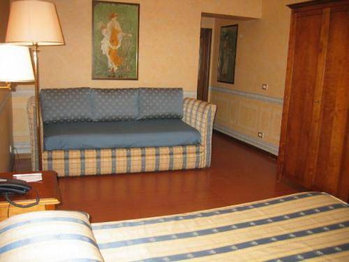 Imagen de la habitación del Hotel Piazza Di Spagna. Foto 10