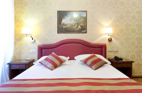 Imagen de la habitación del Hotel Piazza Di Spagna. Foto 14