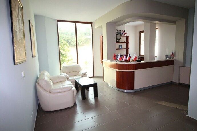 Imagen de los interiores del Hotel Piazza. Foto 20