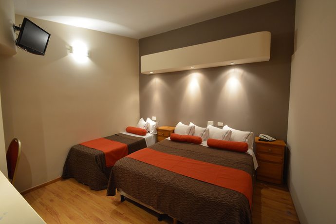 Imagen de la habitación del Hotel Piazza, VILLA CARLOS PAZ. Foto 3