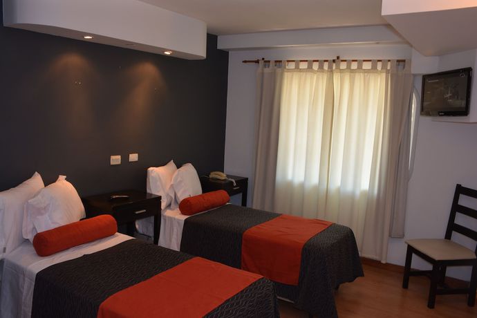 Imagen de la habitación del Hotel Piazza, VILLA CARLOS PAZ. Foto 6