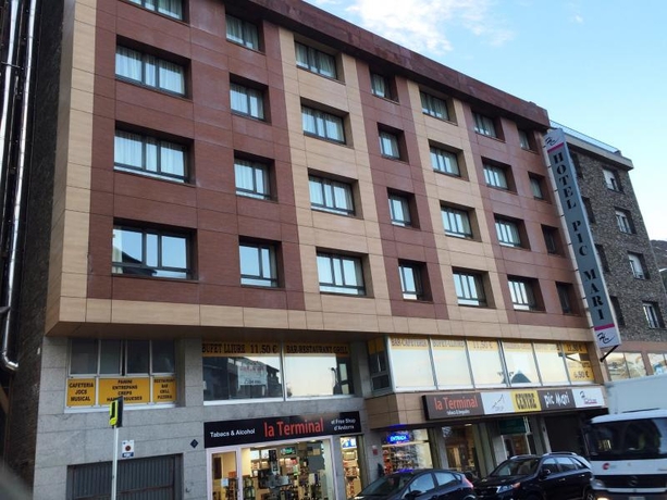 Imagen general del Hotel Pic Mari. Foto 6