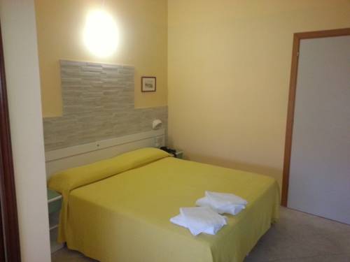Imagen de la habitación del Hotel Picador. Foto 7
