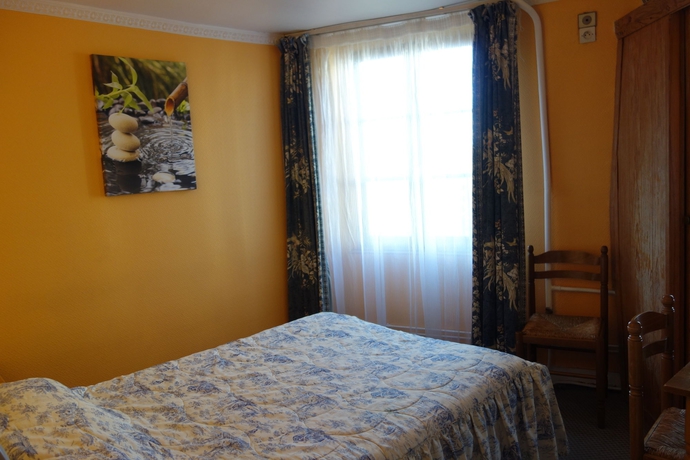 Imagen de la habitación del Hotel Picard. Foto 14