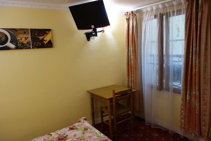 Imagen de la habitación del Hotel Picard. Foto 15