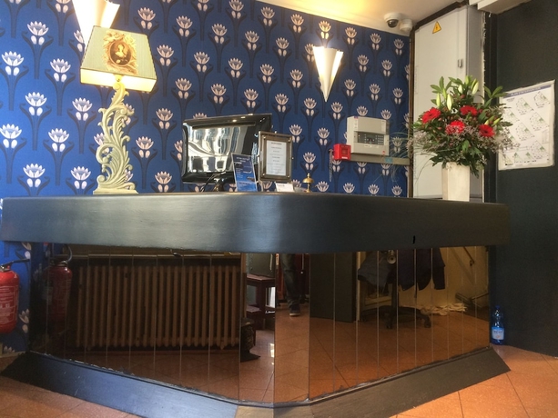 Imagen de los interiores del Hotel Picardy. Foto 18