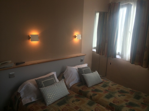 Imagen de la habitación del Hotel Picardy, Gare du Nord. Foto 2