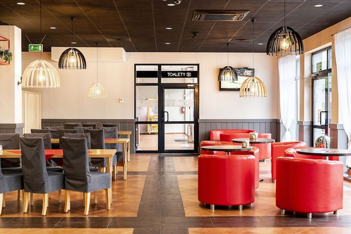 Imagen del bar/restaurante del Hotel Picaro. Foto 4