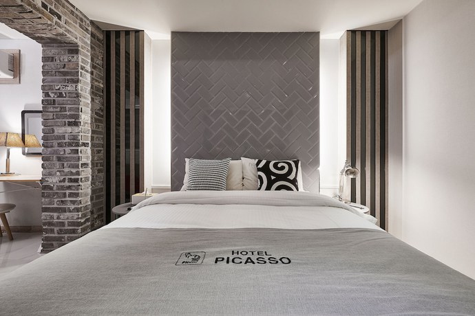 Imagen de la habitación del Hotel Picasso, Donghae. Foto 18