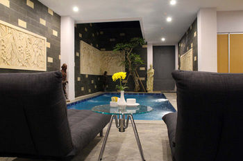 Imagen de la piscina del Hotel Picasso Inn, Cipete Selatan. Foto 15
