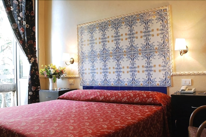 Imagen de la habitación del Hotel Picasso, Via Nazionale. Foto 13