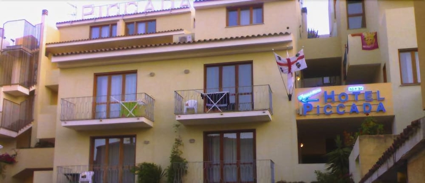 Imagen de la habitación del Hotel Piccada. Foto 11