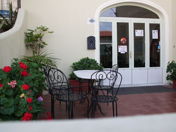 Imagen del bar/restaurante del Hotel Piccada. Foto 5