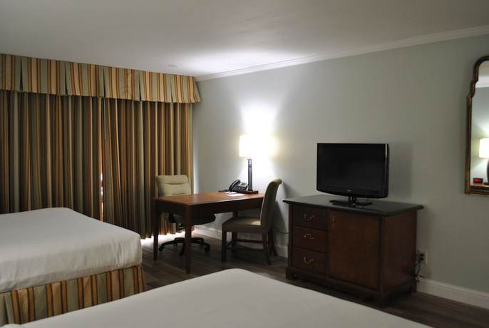 Imagen de la habitación del Hotel Piccadilly, Fresno. Foto 4