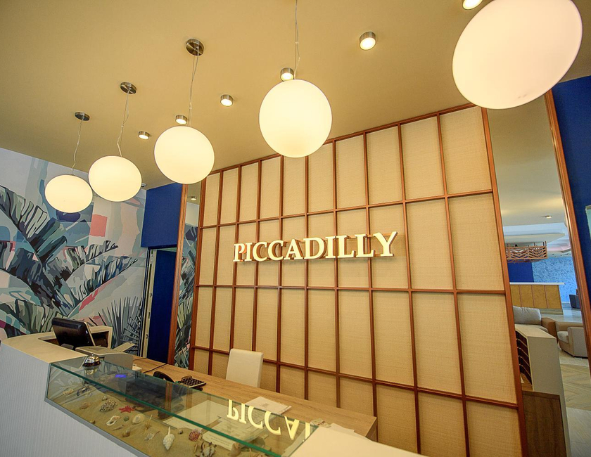 Imagen general del Hotel Piccadilly, MAMAIA. Foto 9