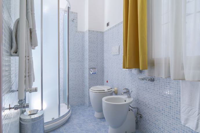 Imagen de la habitación del Hotel Piccadilly Suites and Rooms. Foto 6