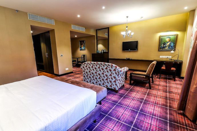 Imagen de la habitación del Hotel Piccadily Raipur. Foto 15